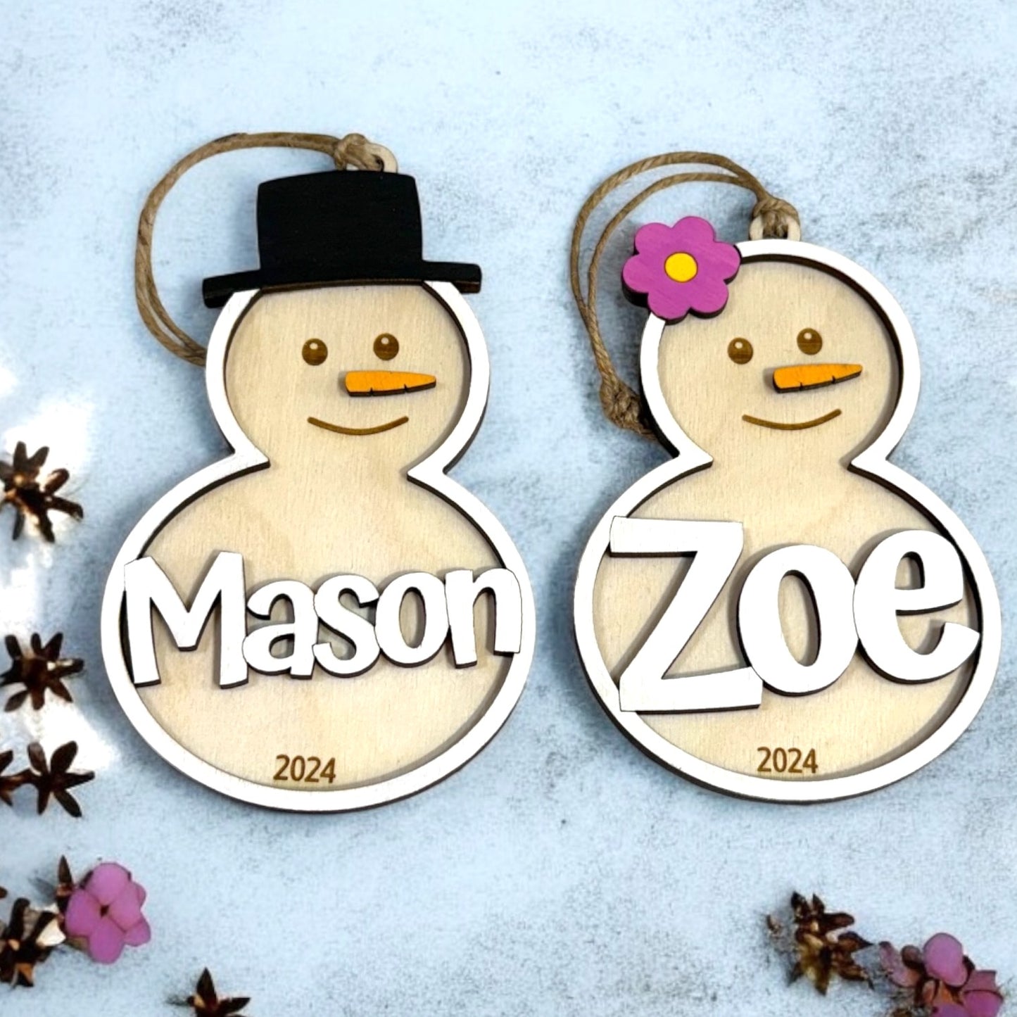 Personalized Snowman / Snow-lady Ornament πβ