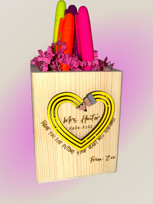 Personalized Teacher Pencil Heart Pen Holder | Custom Name Desk Organizer Gift for Teacher Appreciation