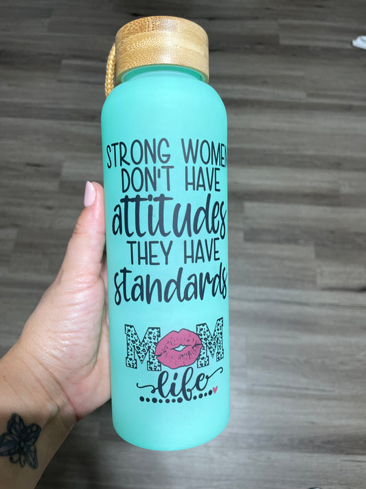 Strong Women 25oz Frosted Glass